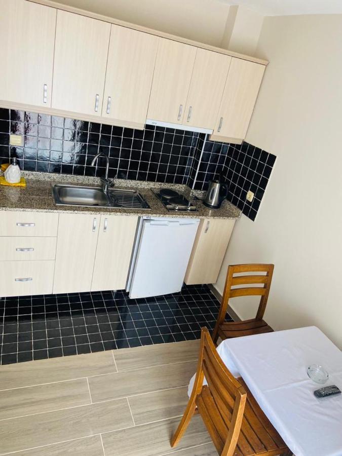 Ileri Hotel & Apartments Cesme Bagian luar foto